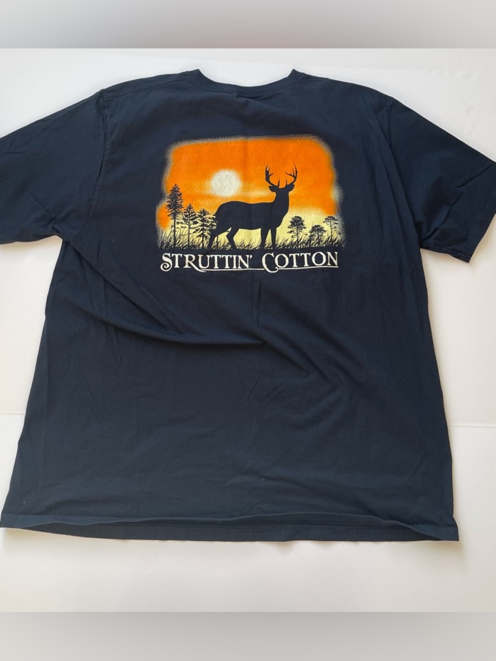 Struttin' Cotton T-Shirt Mens XL Blue Deer Scene Made in USA. Outdoor Hunting